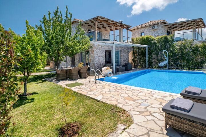 Villas Goudis Tsoukaladhes Exterior photo