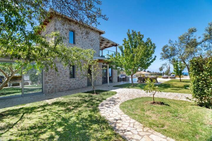 Villas Goudis Tsoukaladhes Exterior photo