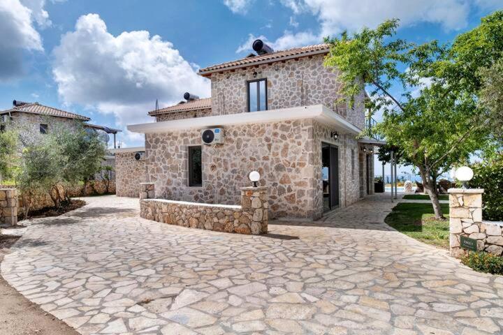 Villas Goudis Tsoukaladhes Exterior photo